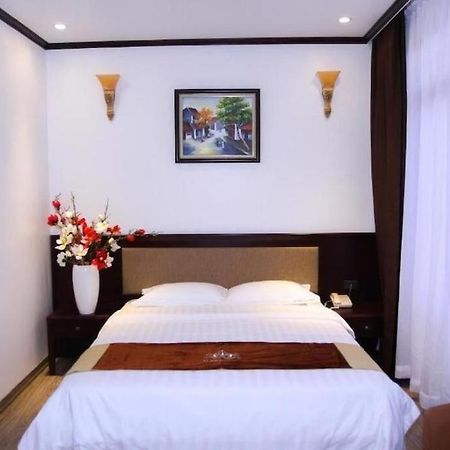 A1 Hill Hanoi Hotel Exterior photo